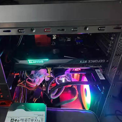 Trois JEU graphique OC 12G GDDR6 de NVIDIA Gigabyte RTX 3060 de cartes vidéo de fans